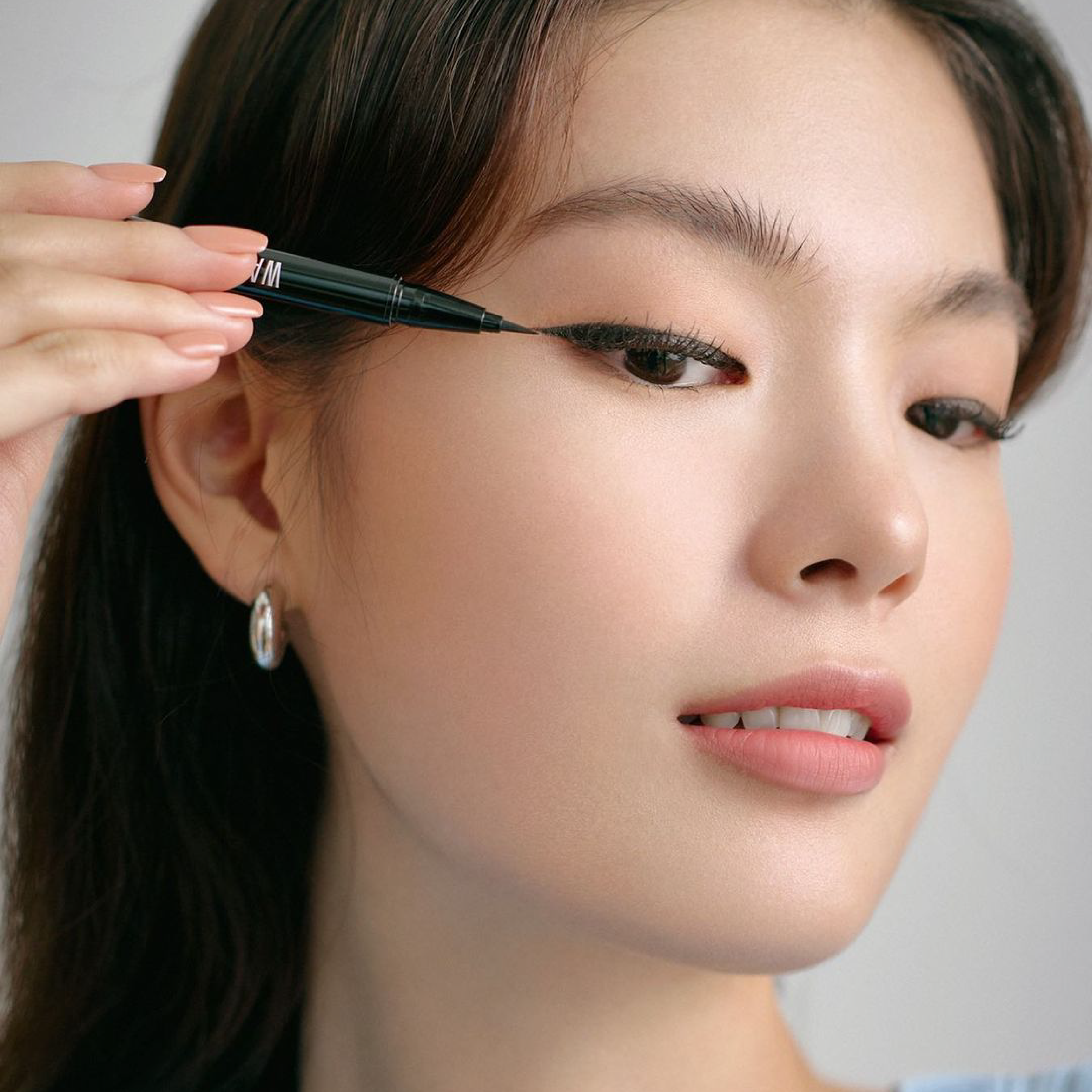 Any Proof Eyeliner 1+1