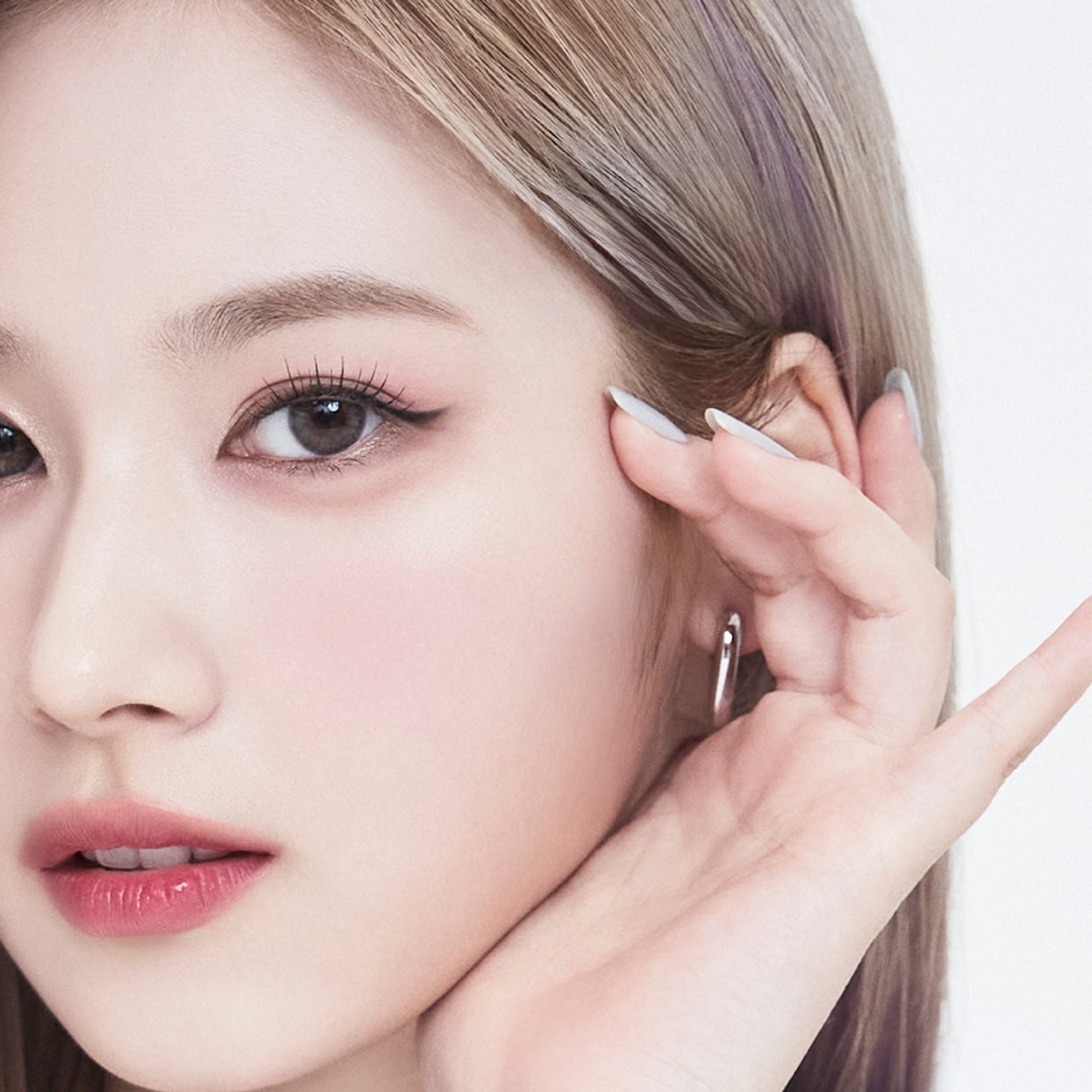 Defining Cover Concealer