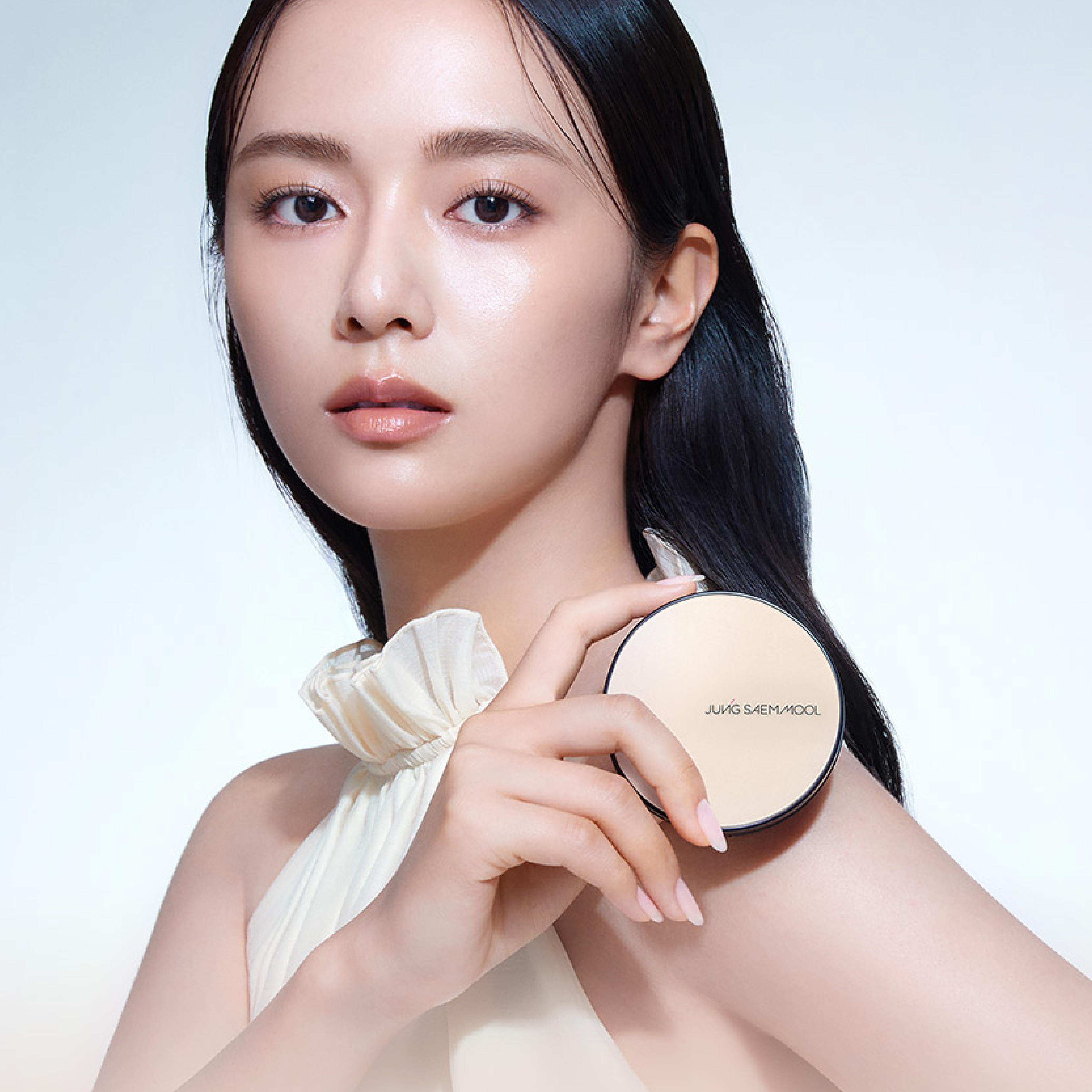 Essential Skin Nuder Cushion