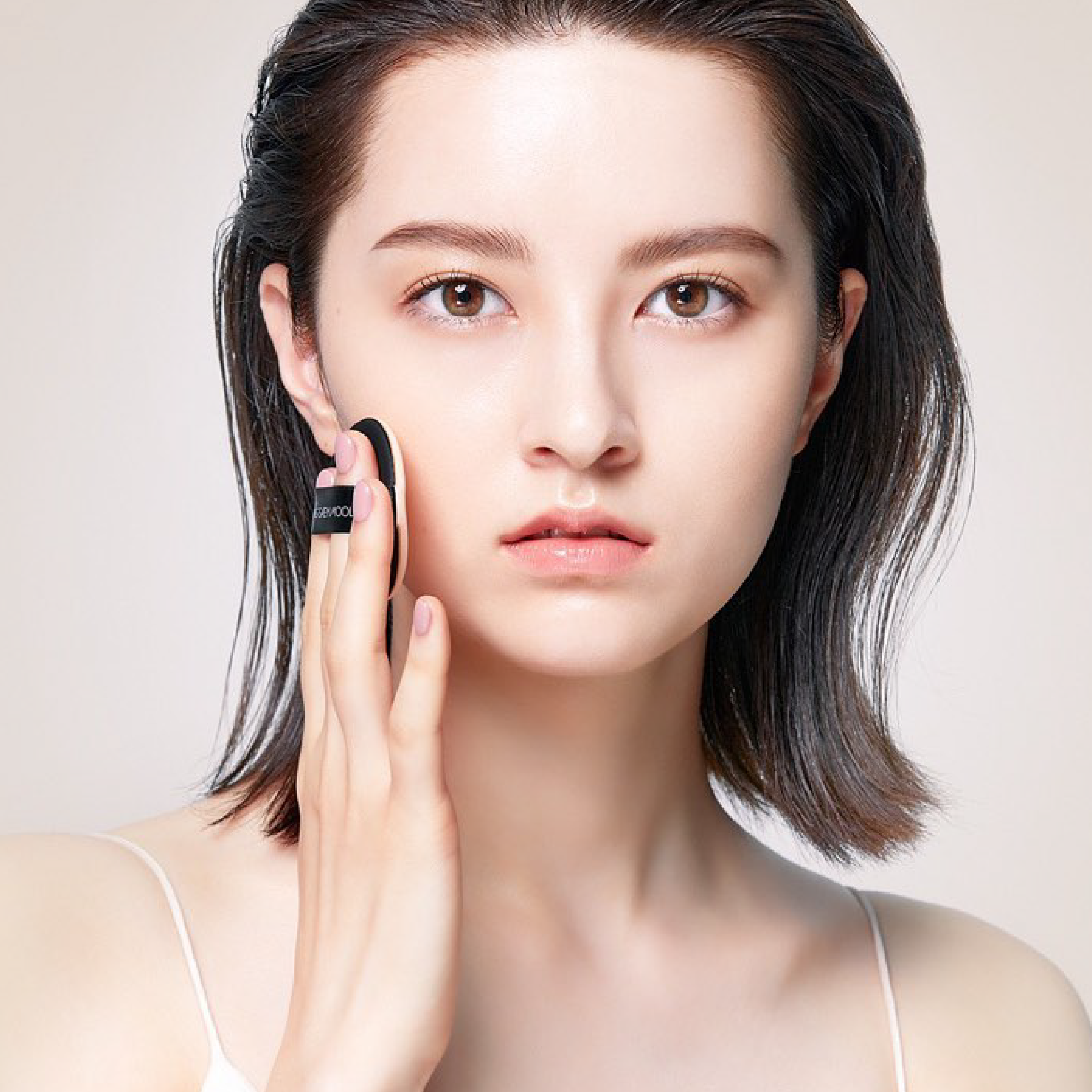 Essential Skin Nuder Long Wear Cushion