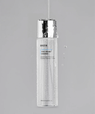 Aqua Hyaluronic Essence